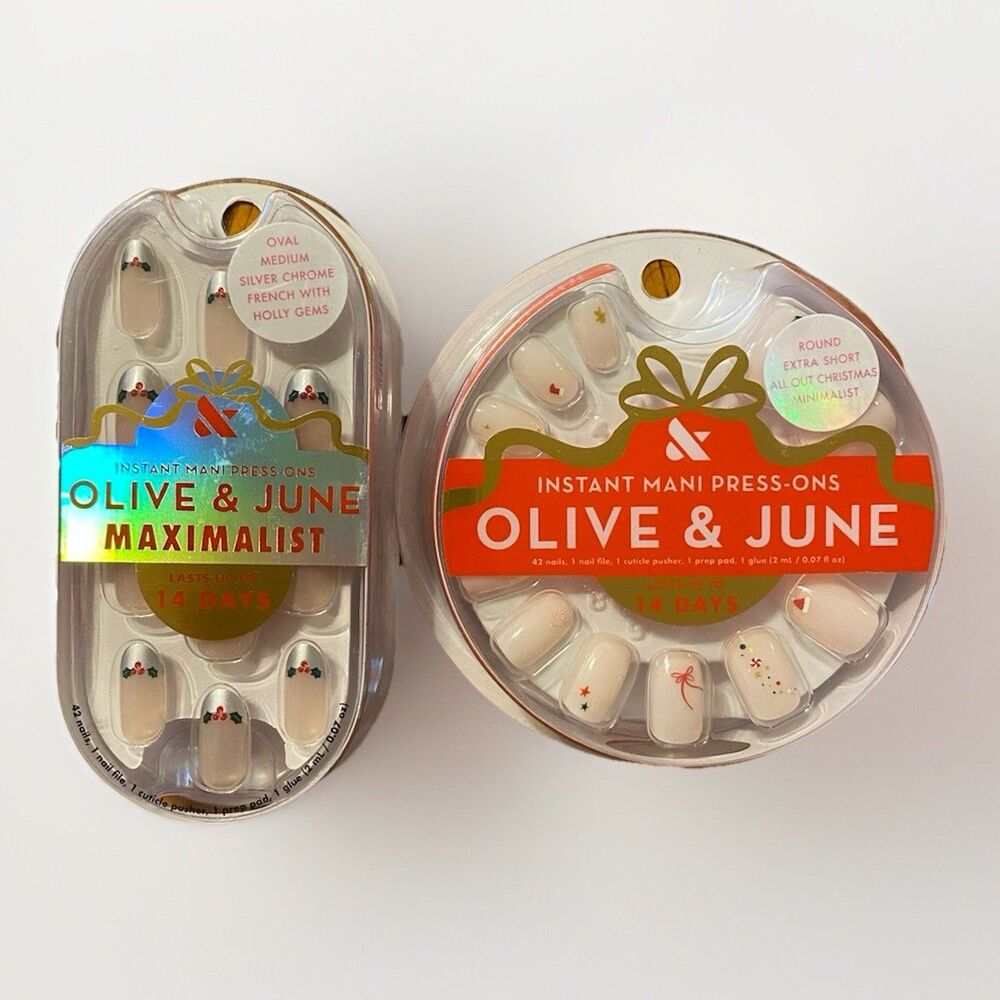 2 pk Olive & June Press-On Nails Christmas Short Oval Round French Holly Holiday